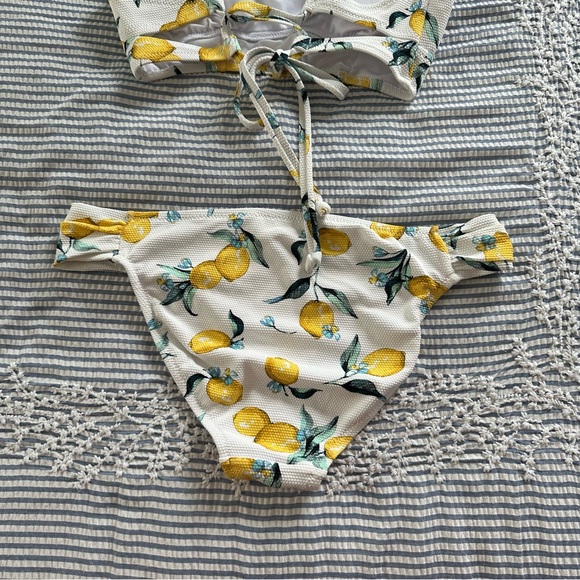 Jessica Simpson Lemon Bikini Set - Picture 2 of 8